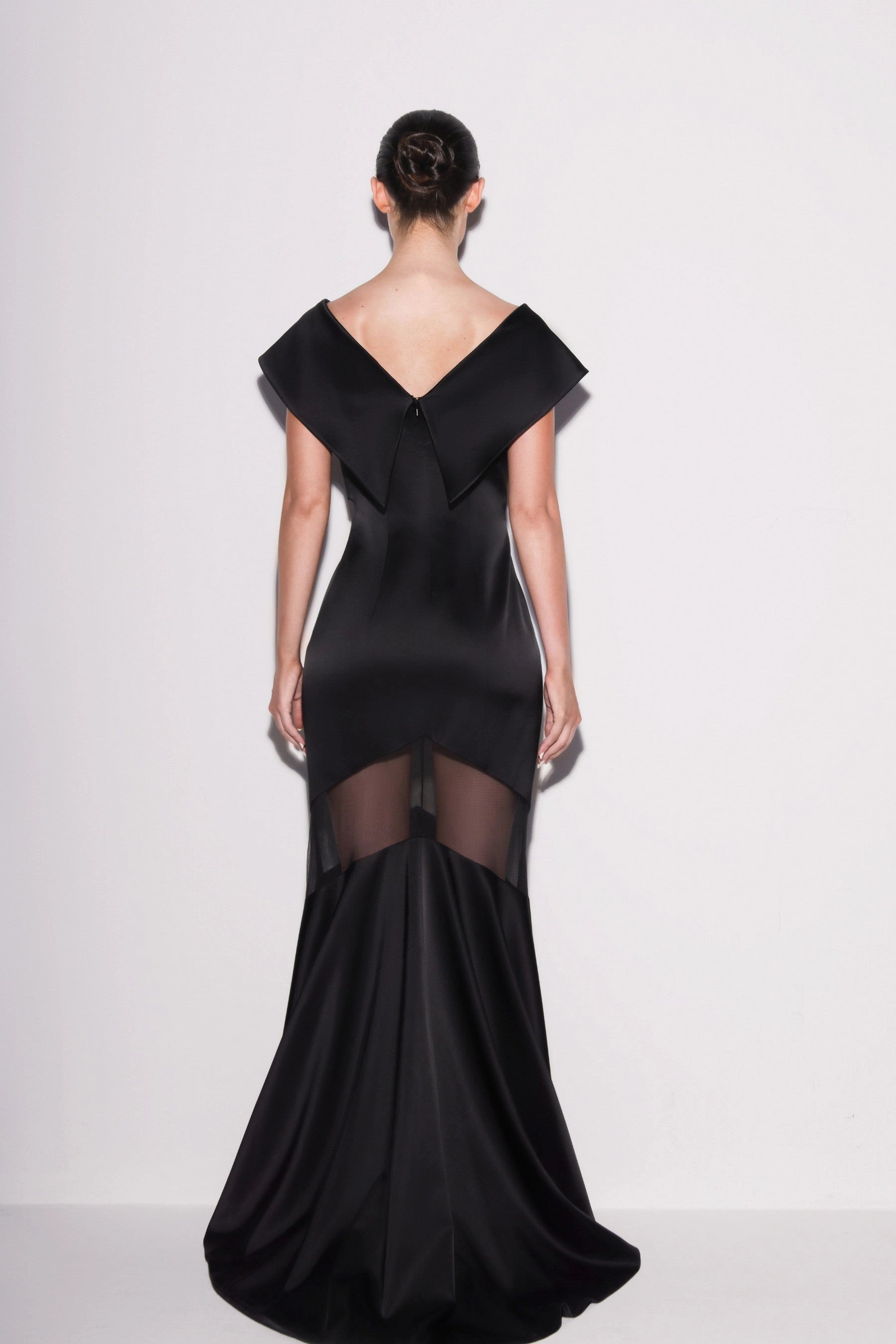 Sculpted T. Crepe Gown