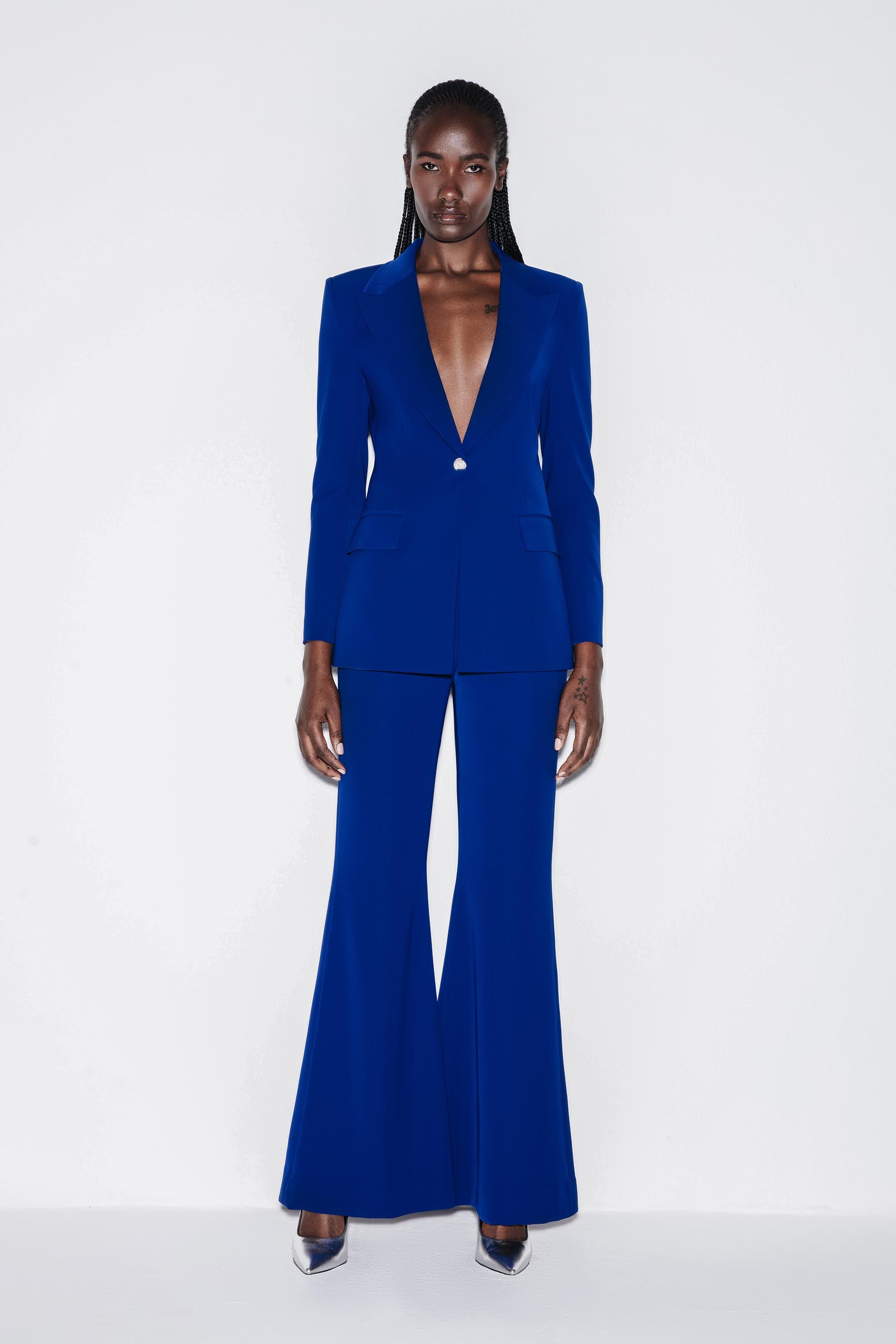 Classic Chic Fitted Blazer