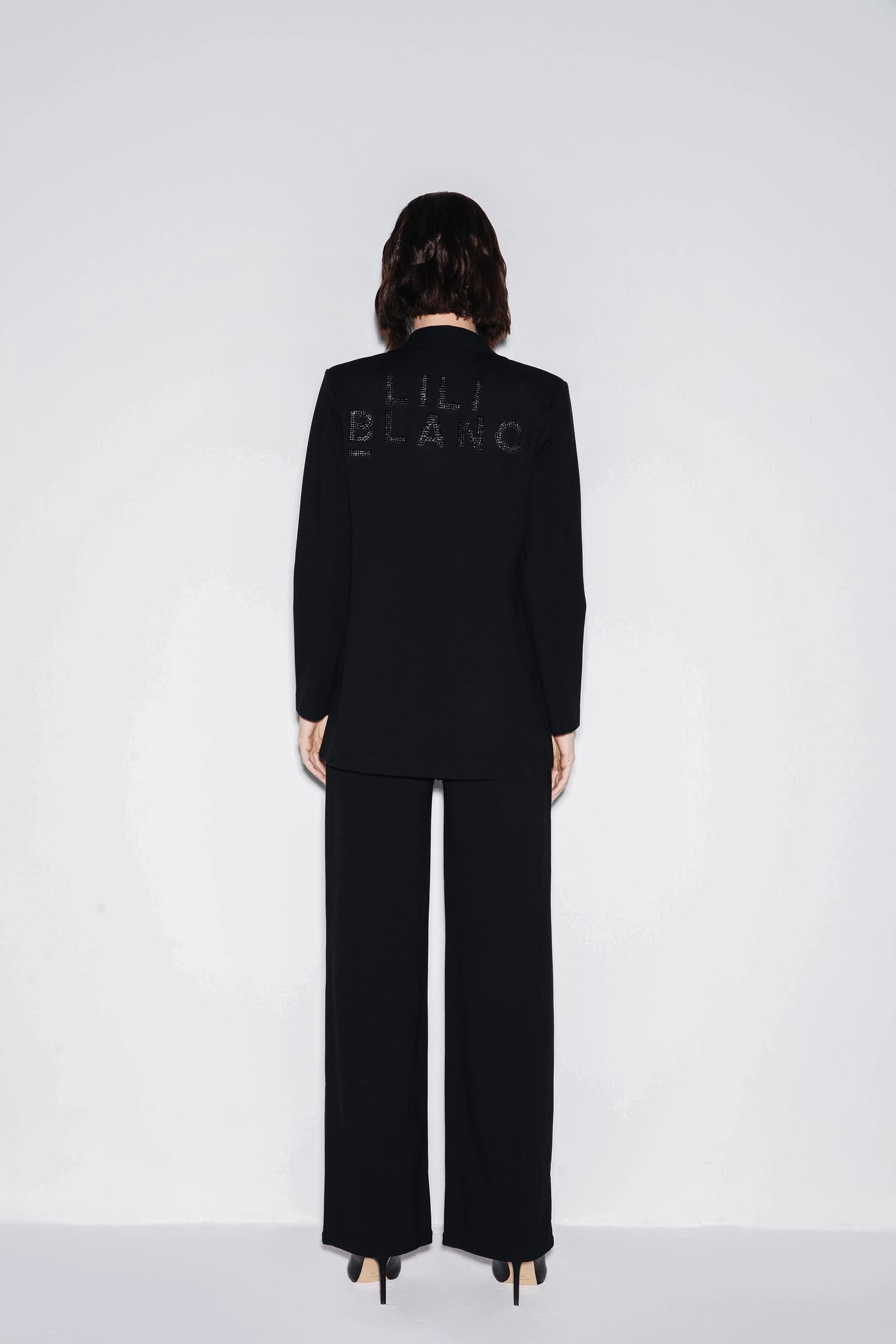 Glistening Signature Suit in Black