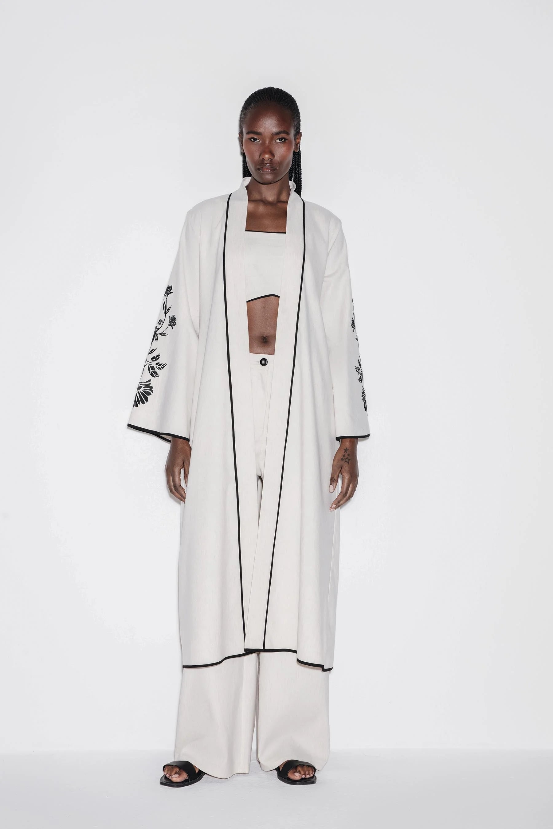 Linen Floral Breeze Cropped Top