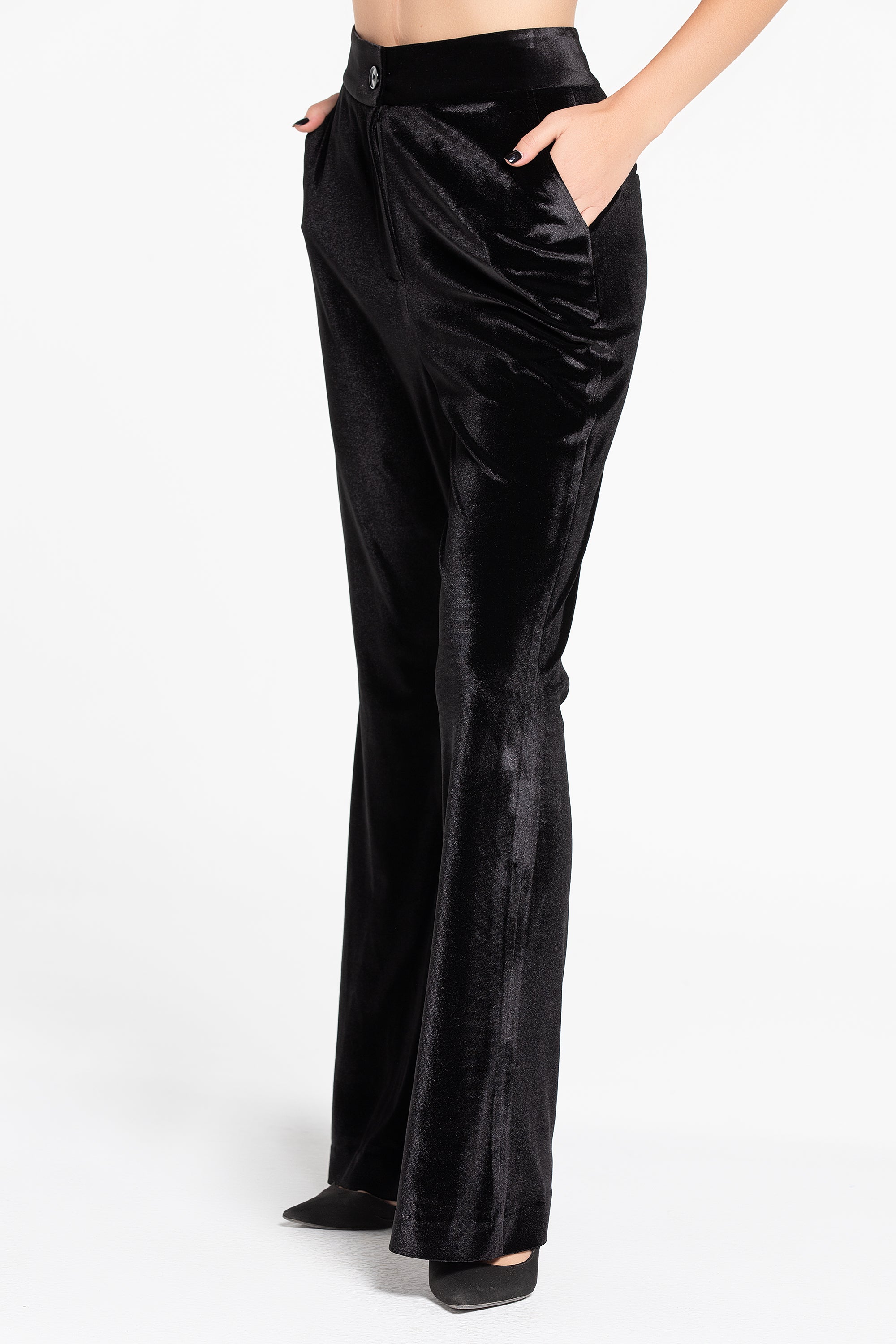 MISS LILI VELVET SUIT (B2B)