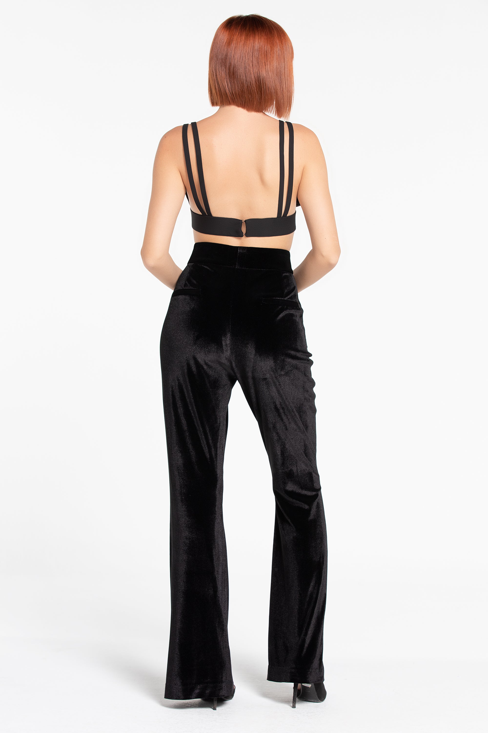 MISS LILI VELVET SUIT (B2B)