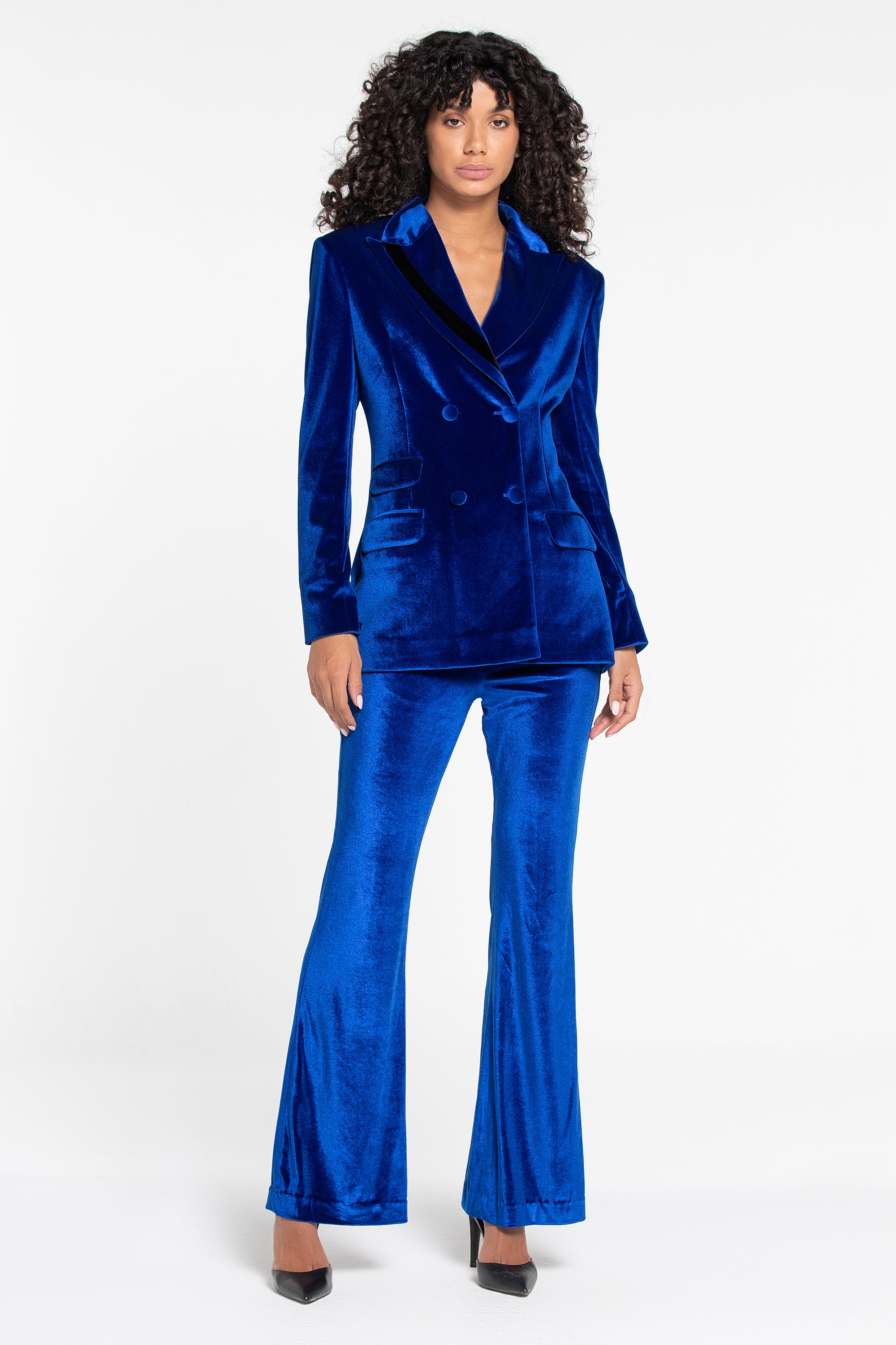 MISS LILI VELVET SUIT (B2B)