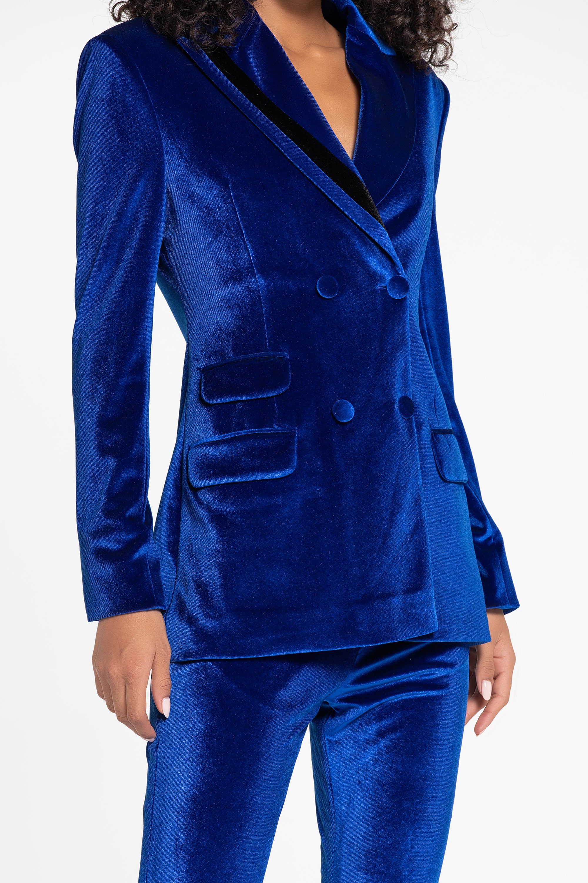 MISS LILI VELVET SUIT (B2B)
