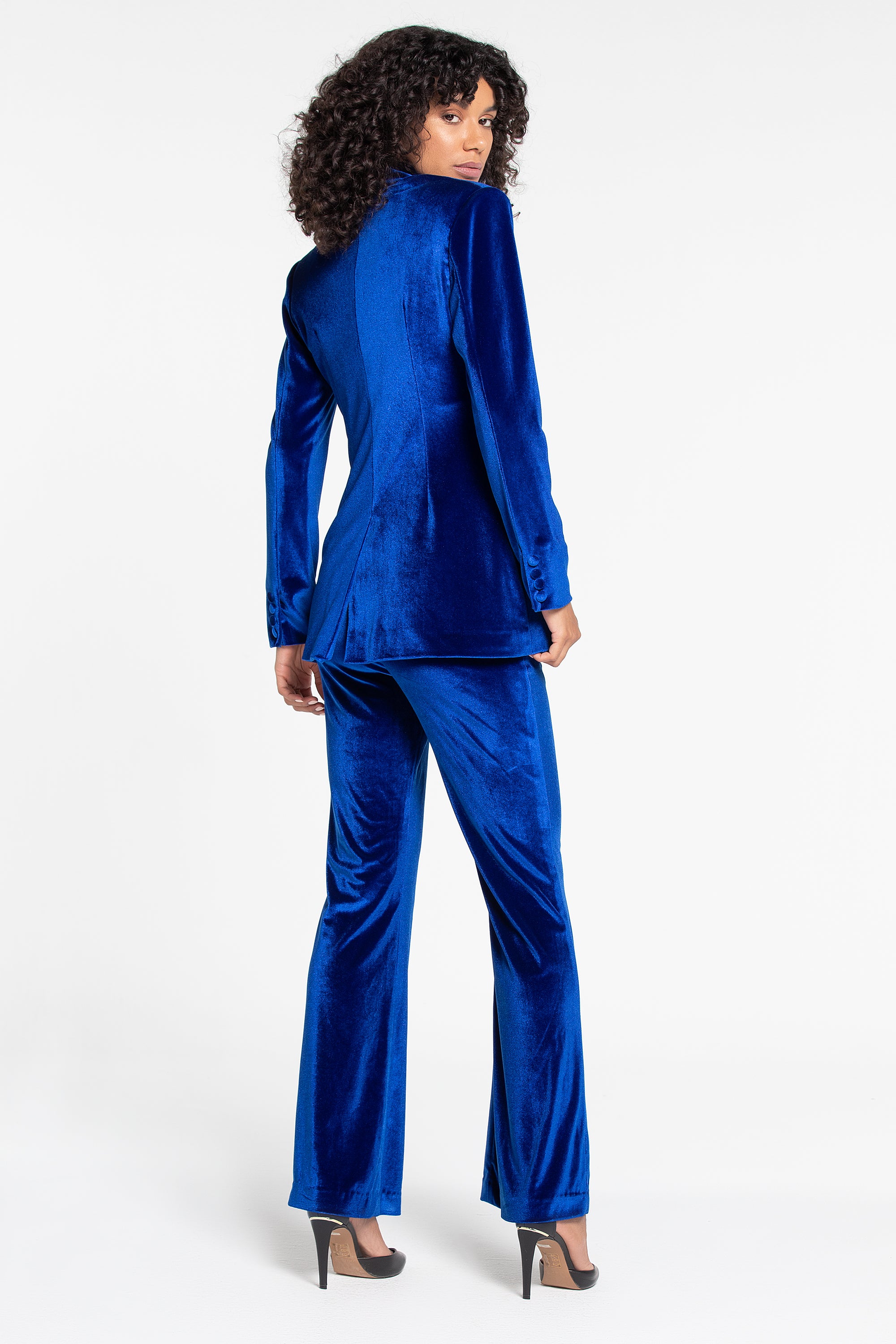 MISS LILI VELVET SUIT (B2B)