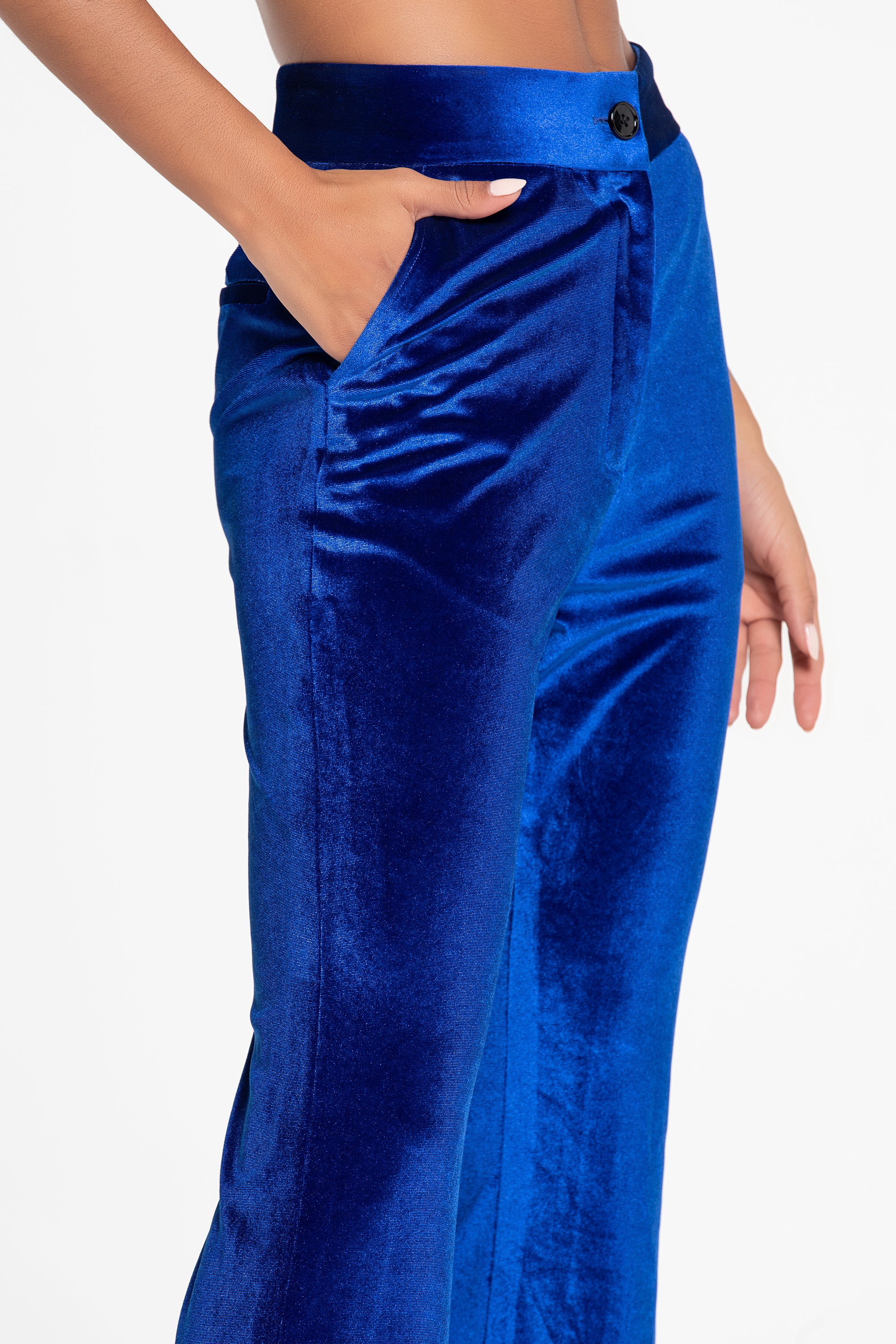 MISS LILI VELVET SUIT (B2B)