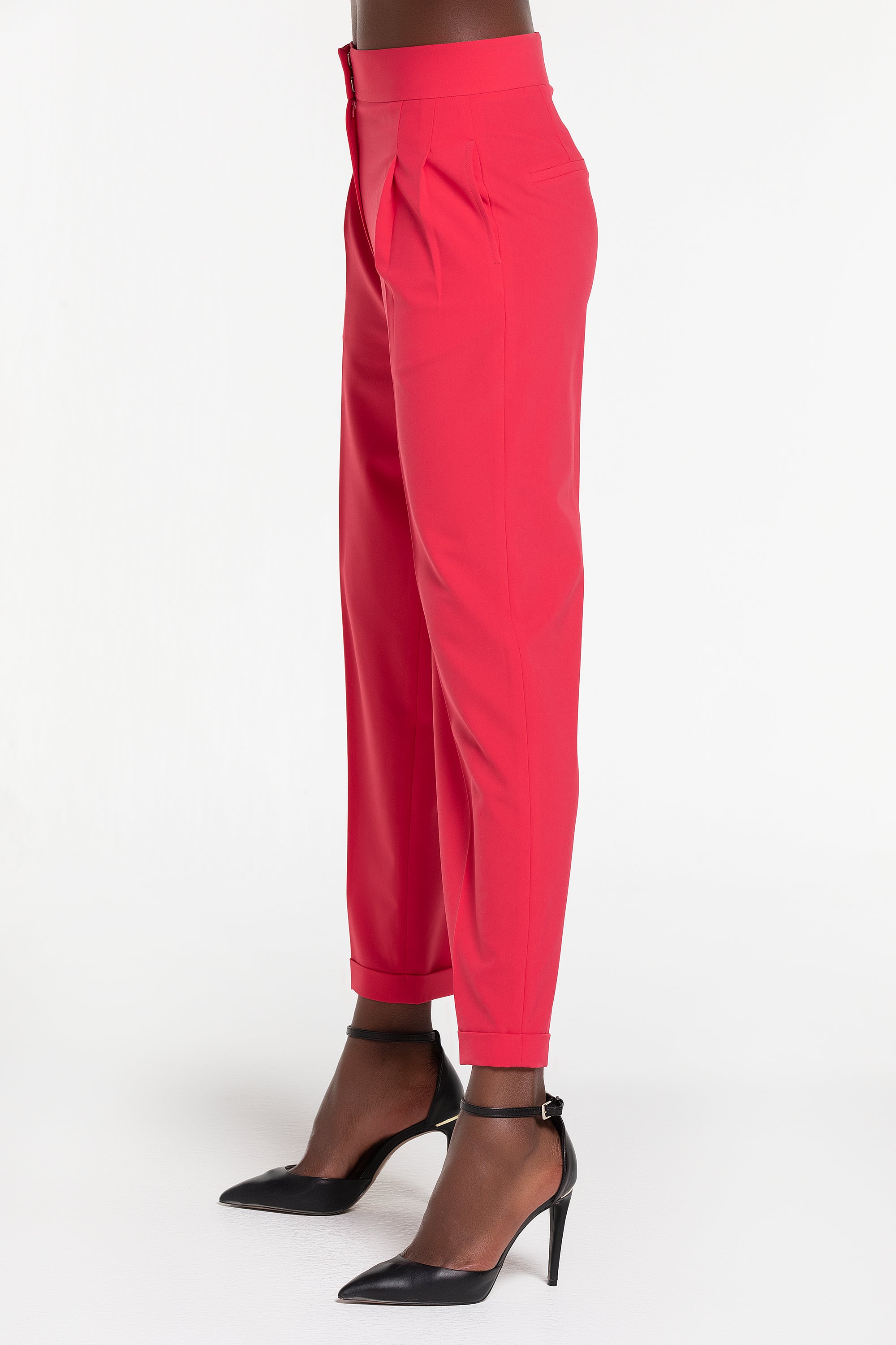THE LILI LAPEL SUIT (B2B)