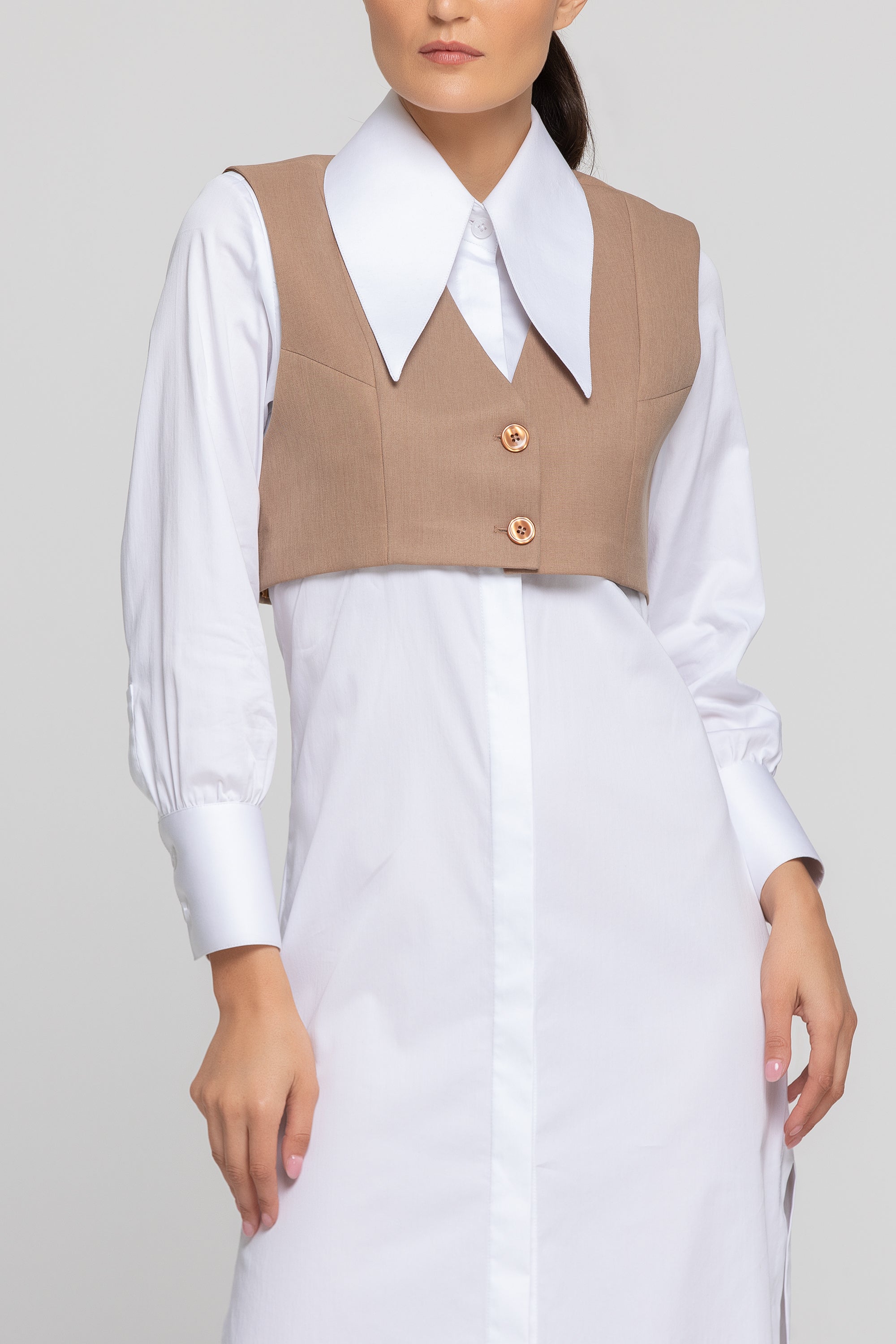 CLASSIC CROPPED VEST (B2B)