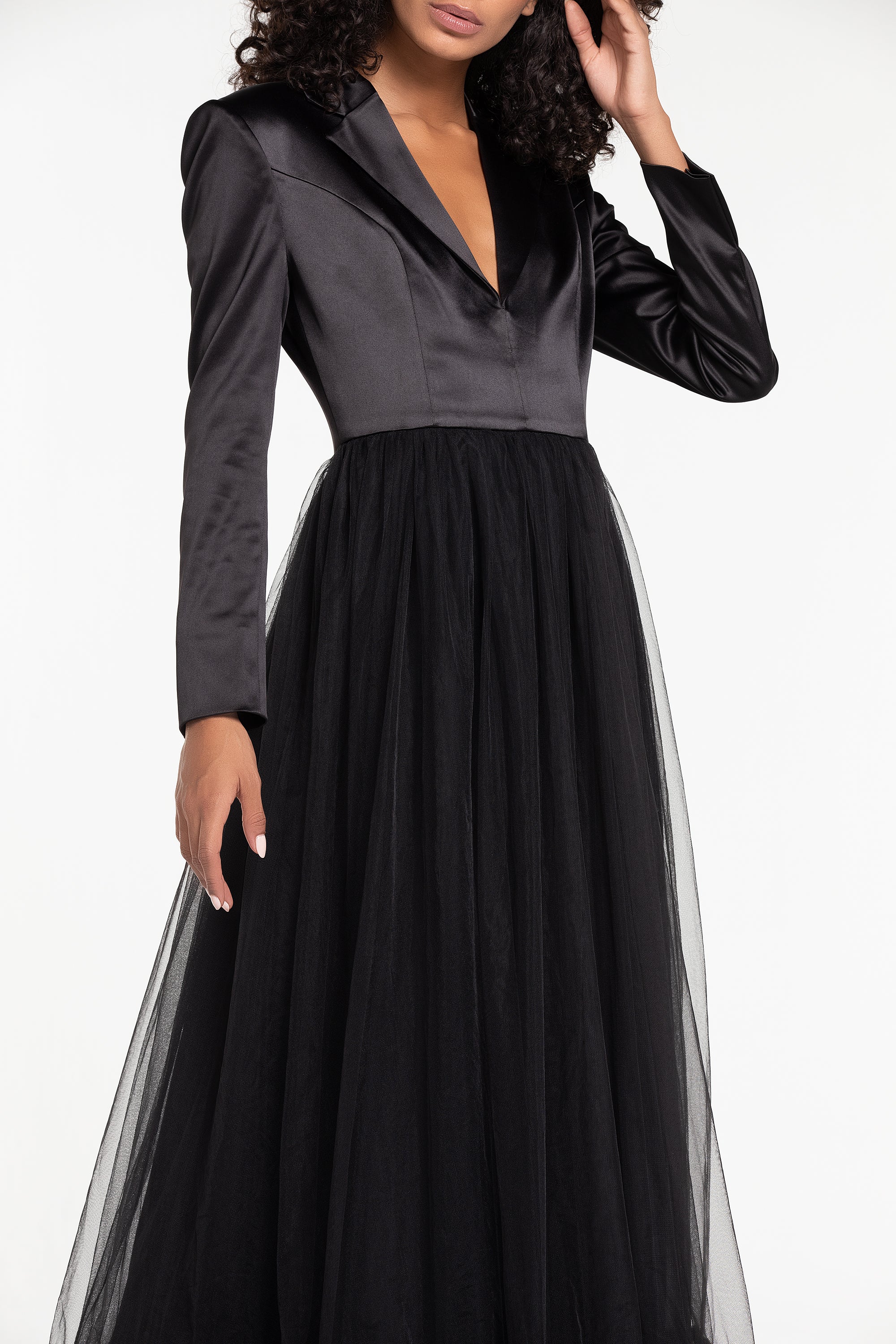 THE CLASSIC FLARE TULLE DRESS (B2B)