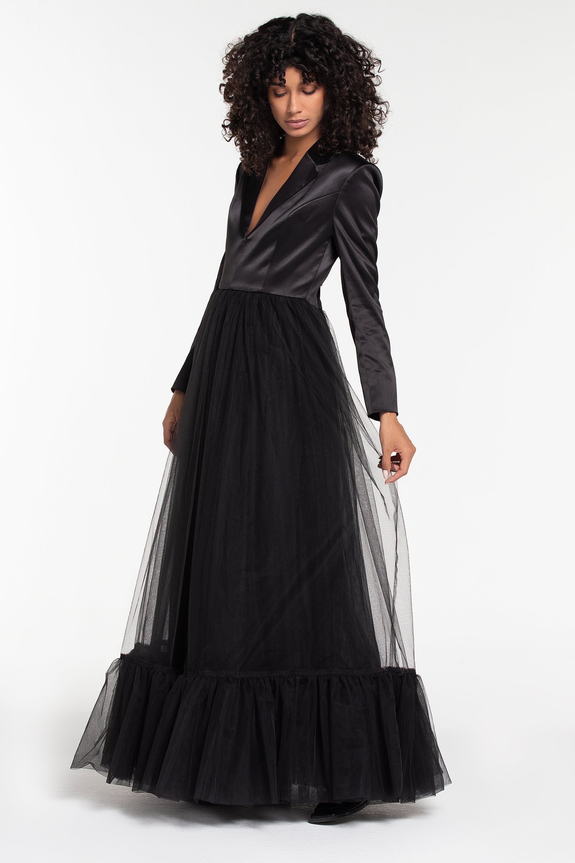 THE CLASSIC FLARE TULLE DRESS (B2B)