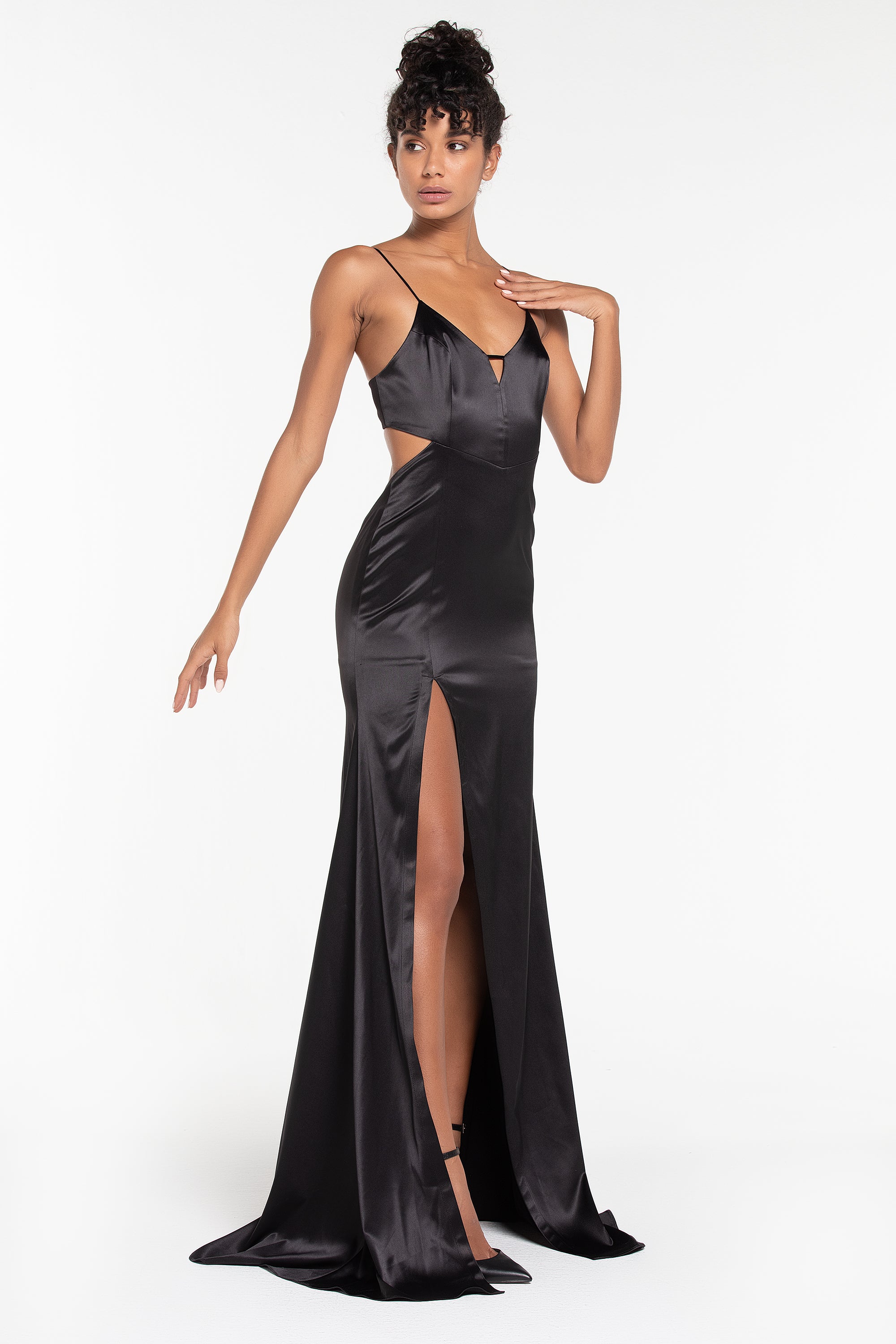 THE LILI CUTOUT LONG DRESS (B2B)