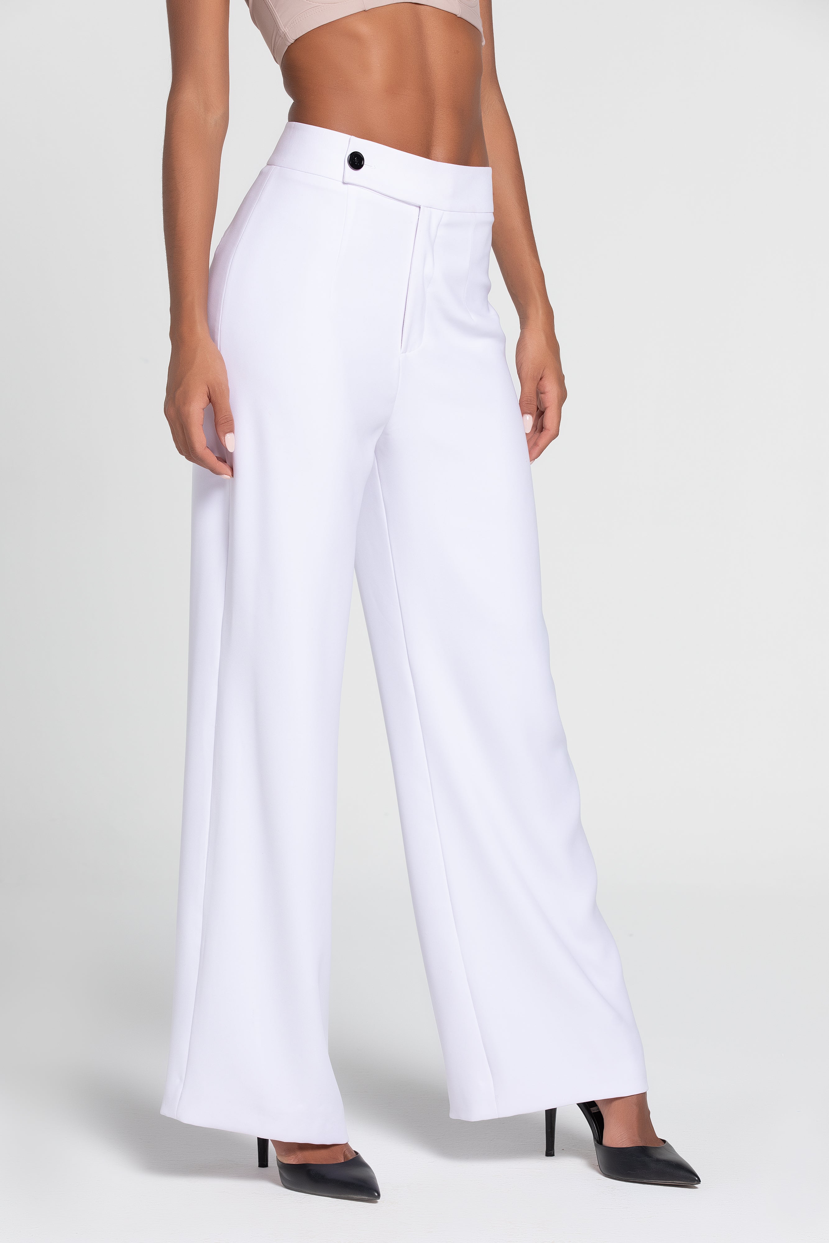 The Lili Classic Suit (B2B)