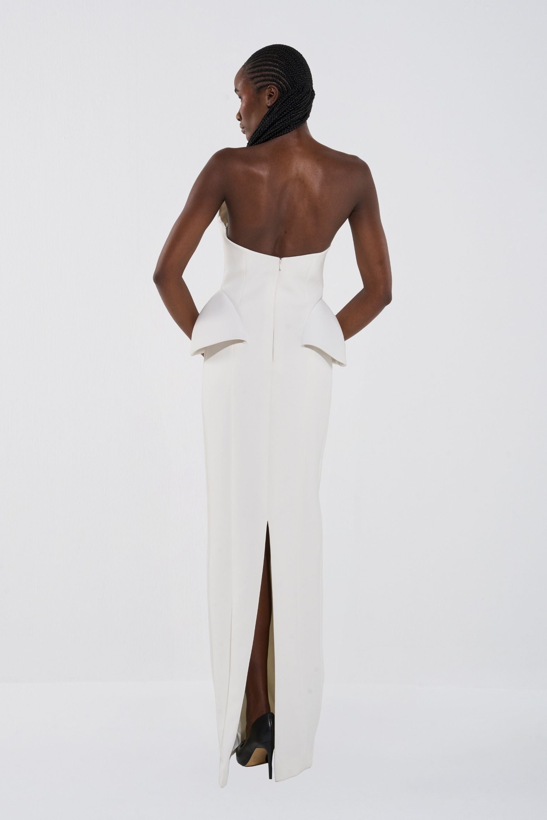 The Strapless Structured Gown
