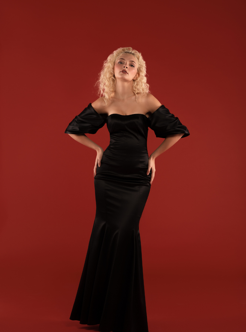 Elegant Taffeta Gala Dress