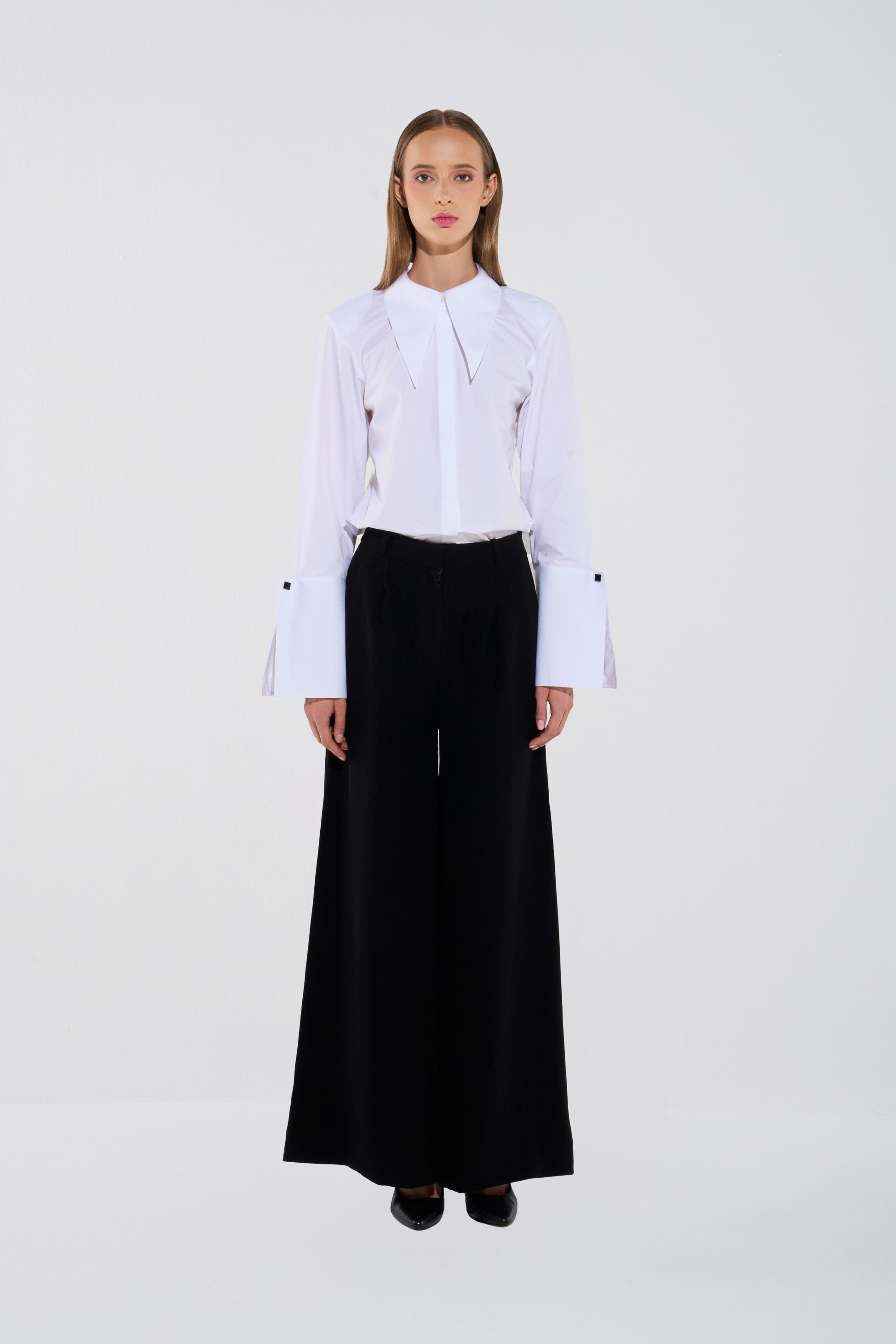 Elegant Tailored Long-Sleeve Shirt