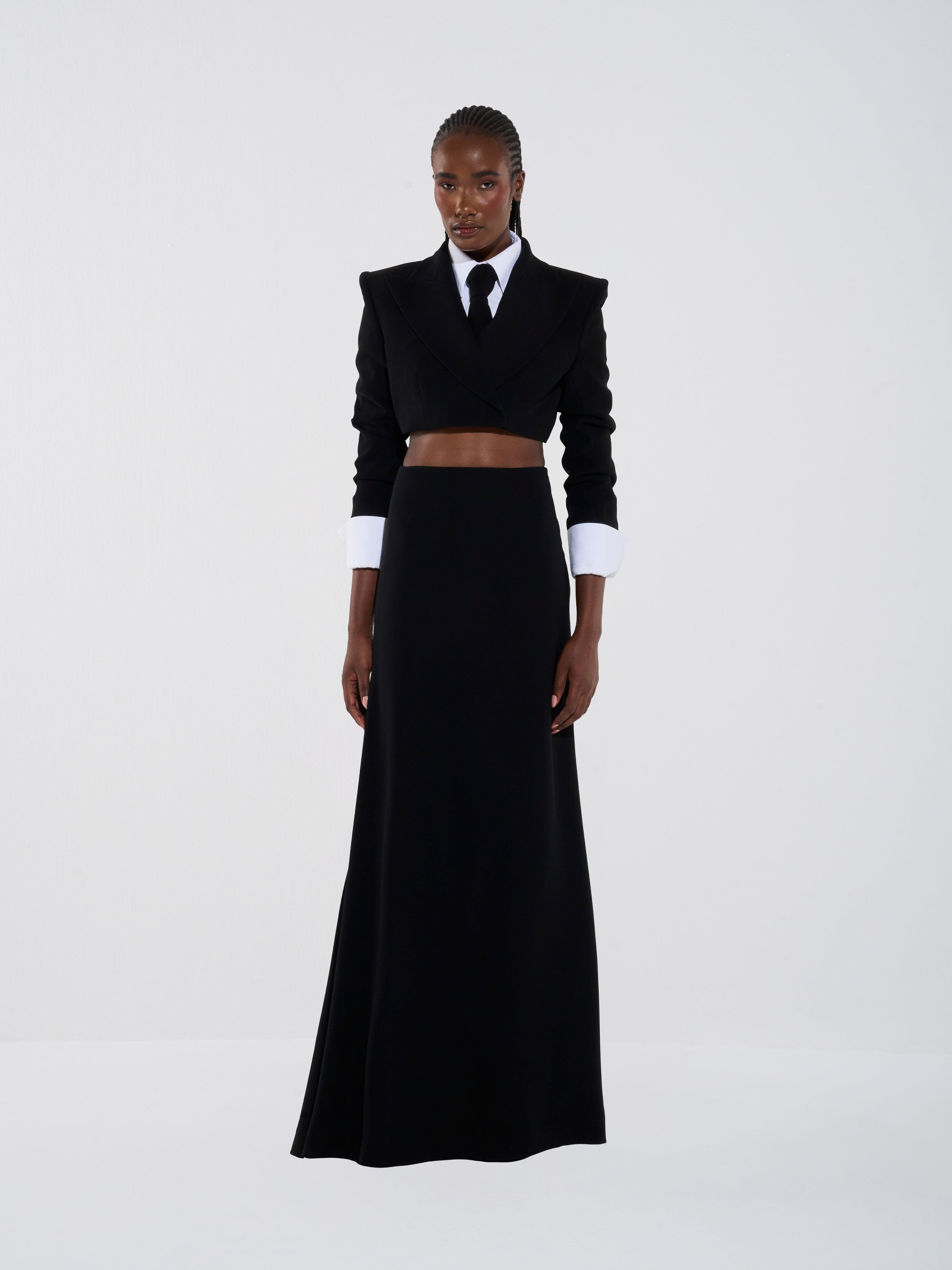 Chic Tailored Cropped Blazer