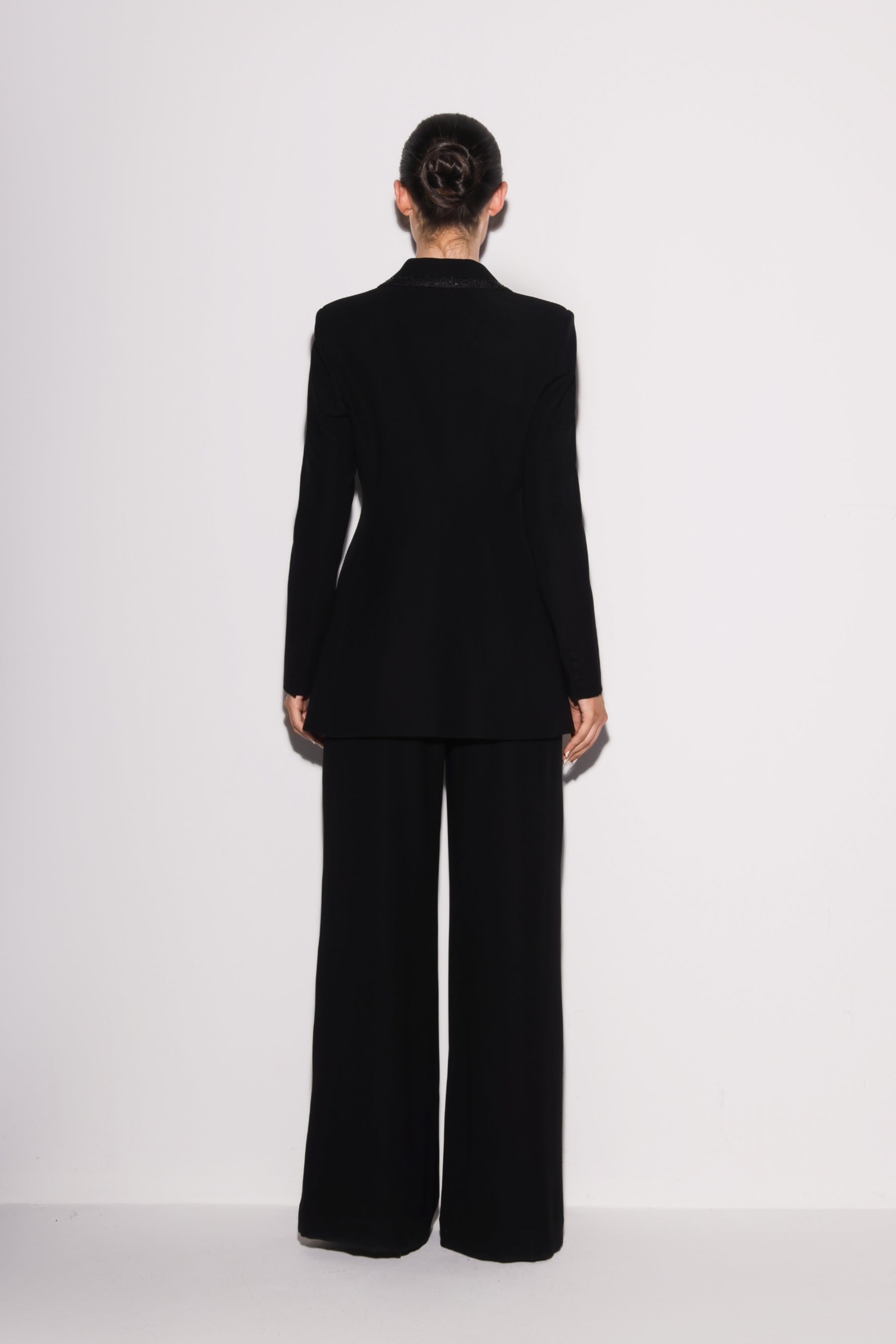 Classic Wide-Leg Trouser