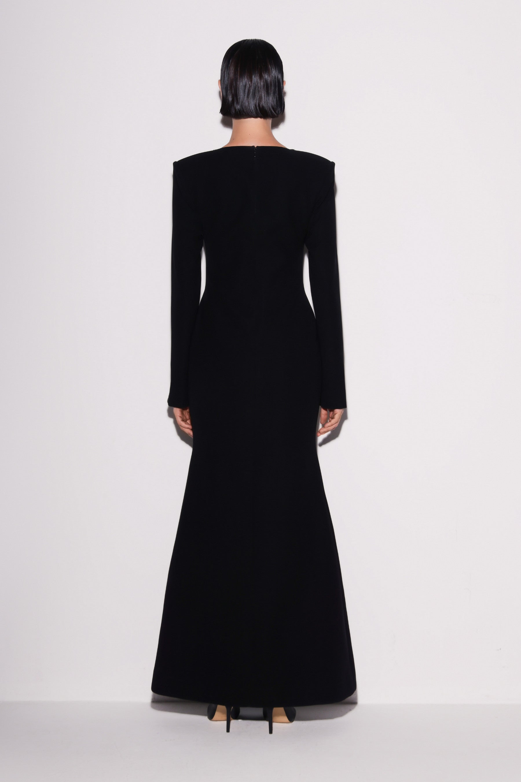 Sophisticated V-Neck Mermaid Gown