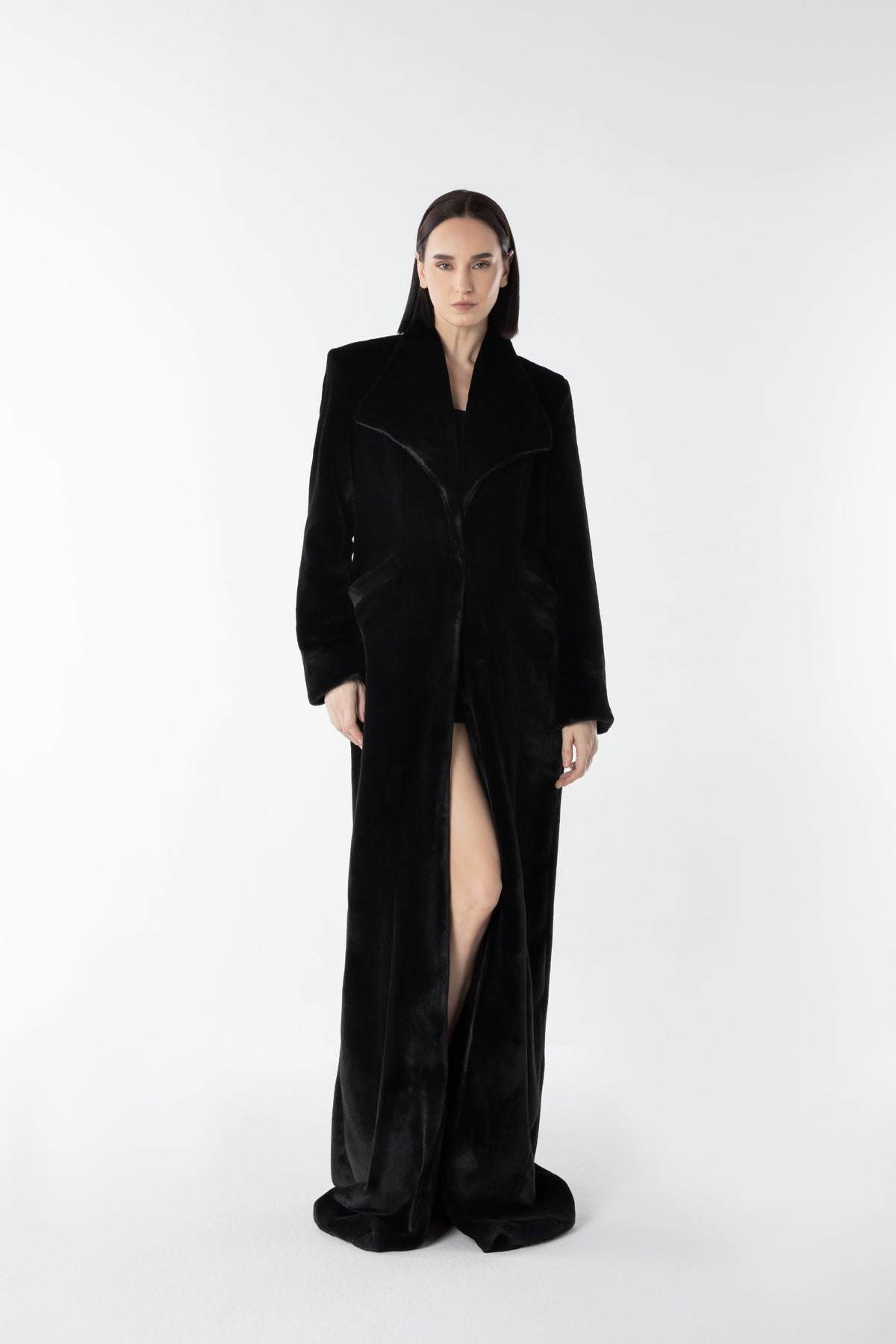 Noir Coat