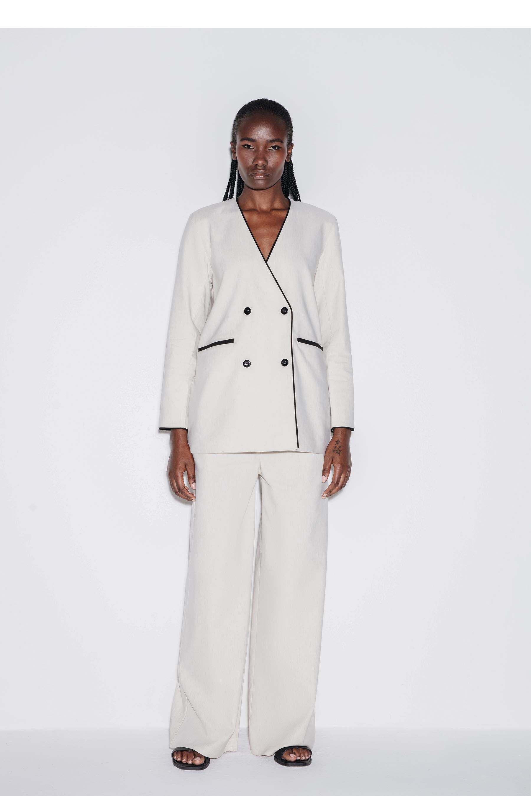 Elegant Retreat Suit