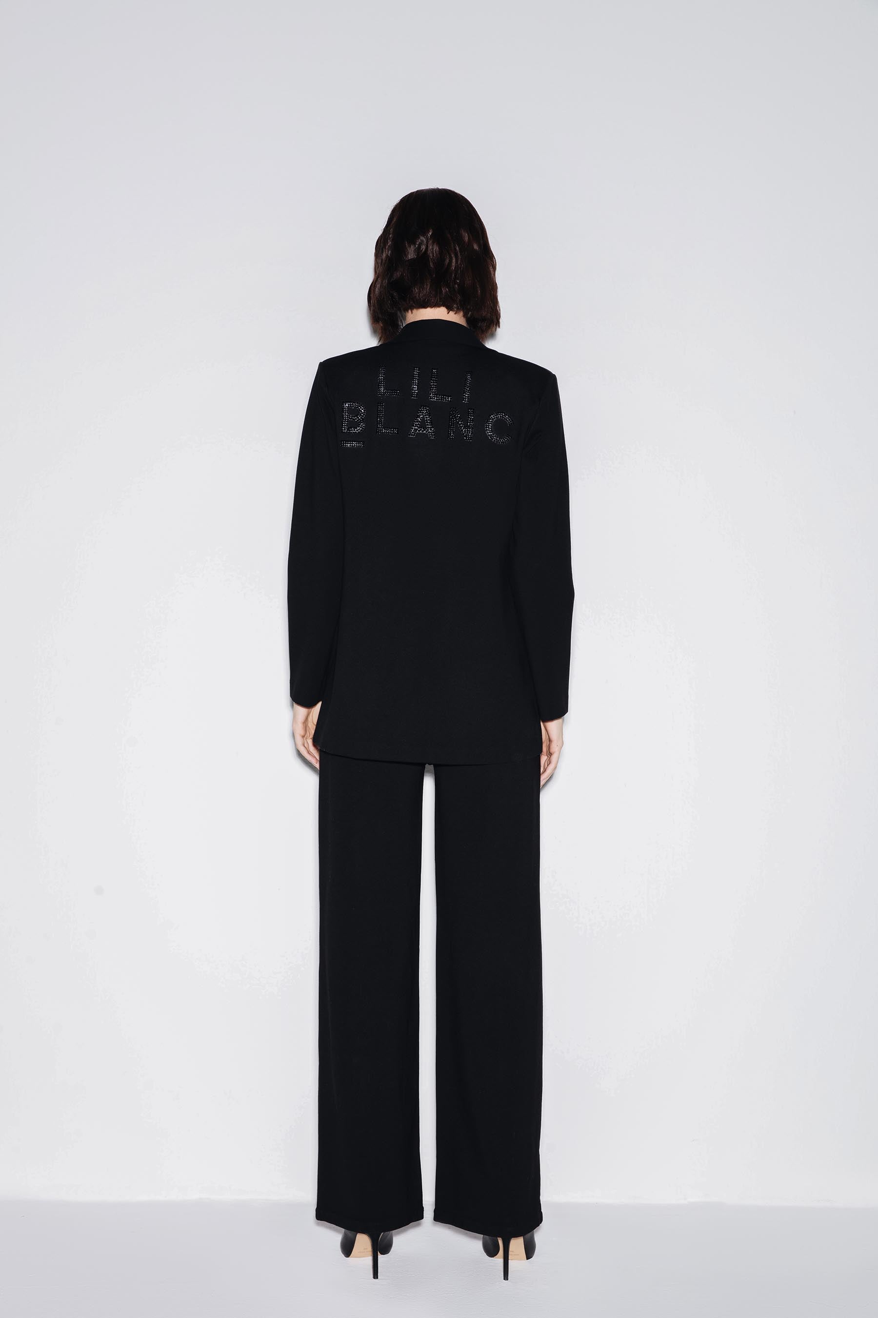 Glistening Signature Suit in Black