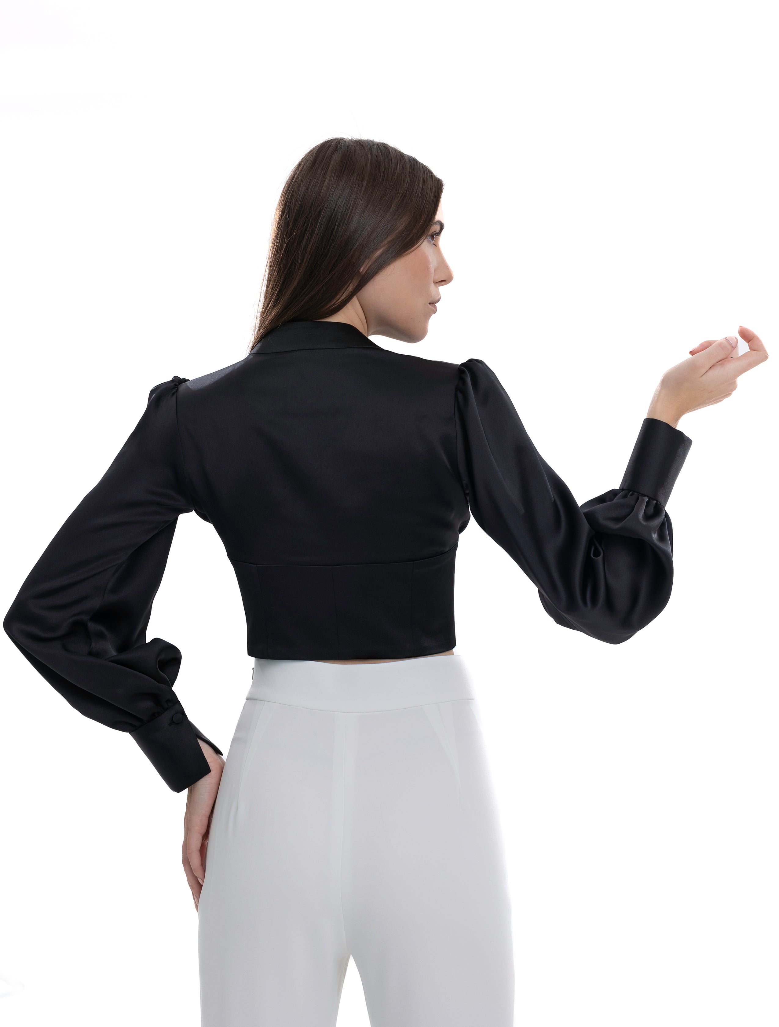 Lili Blanc's Iconic Scarf Shirt