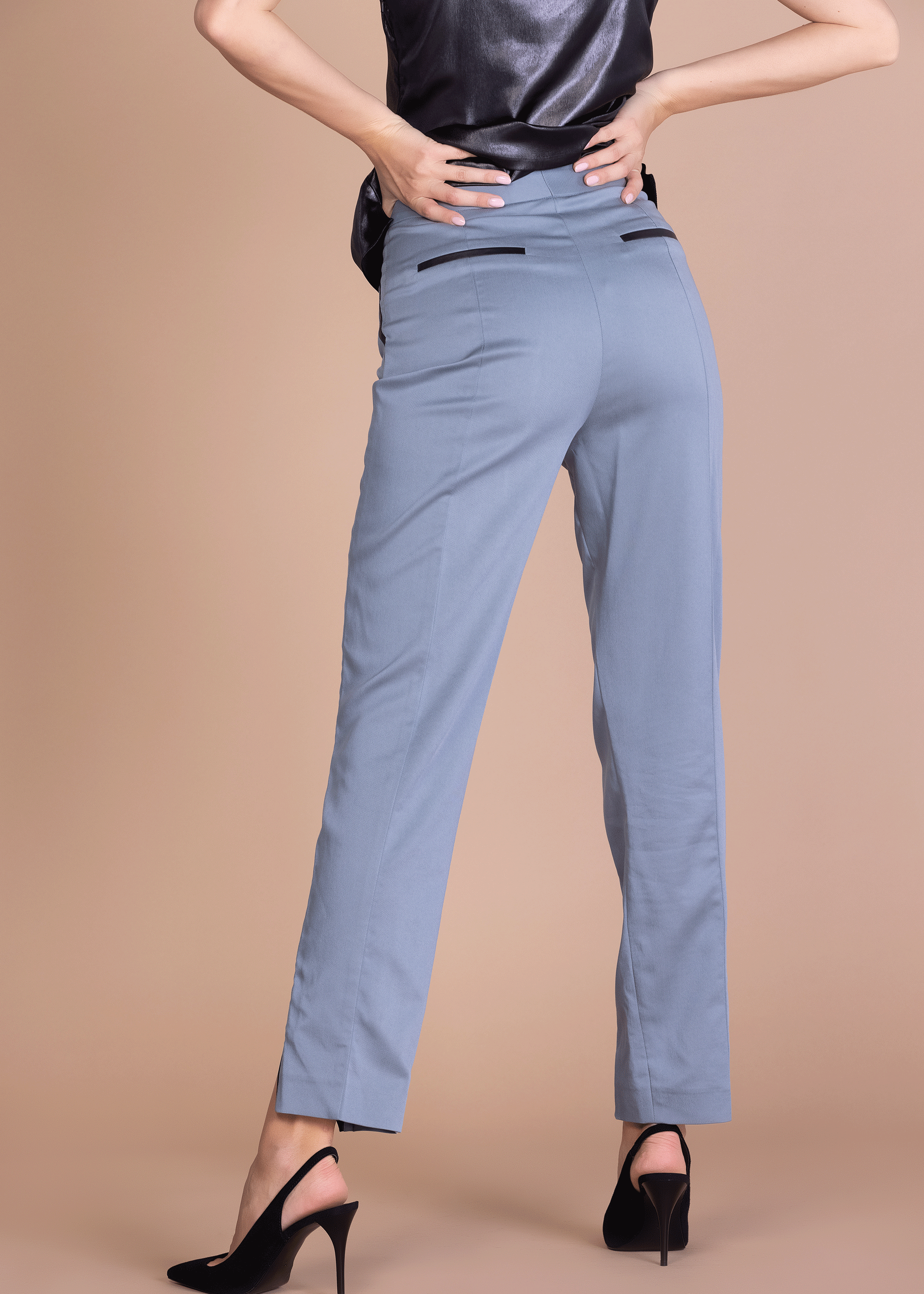 LILI'S NOTCHED COLLAR TROUSER (B2B)