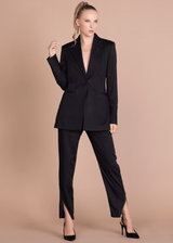 LILI'S NOTCHED COLLAR BLAZER