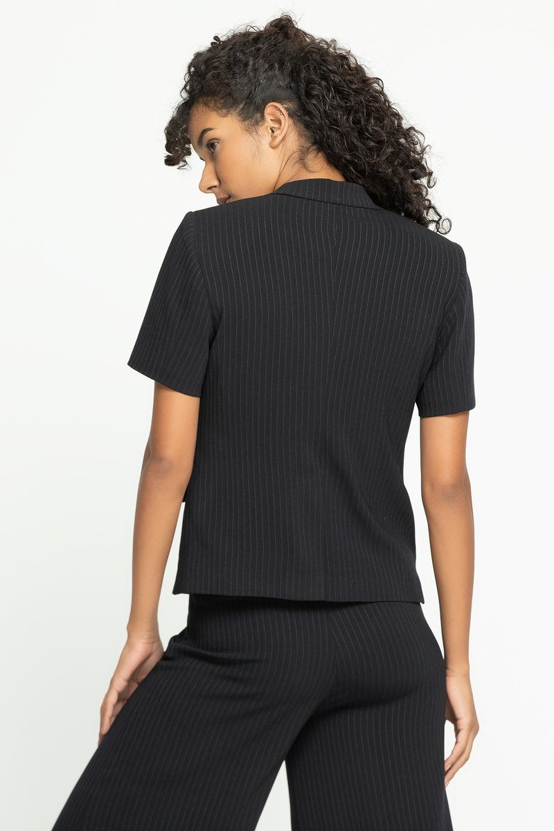 THE CLASSIC CROPPED BLAZER (B2B)