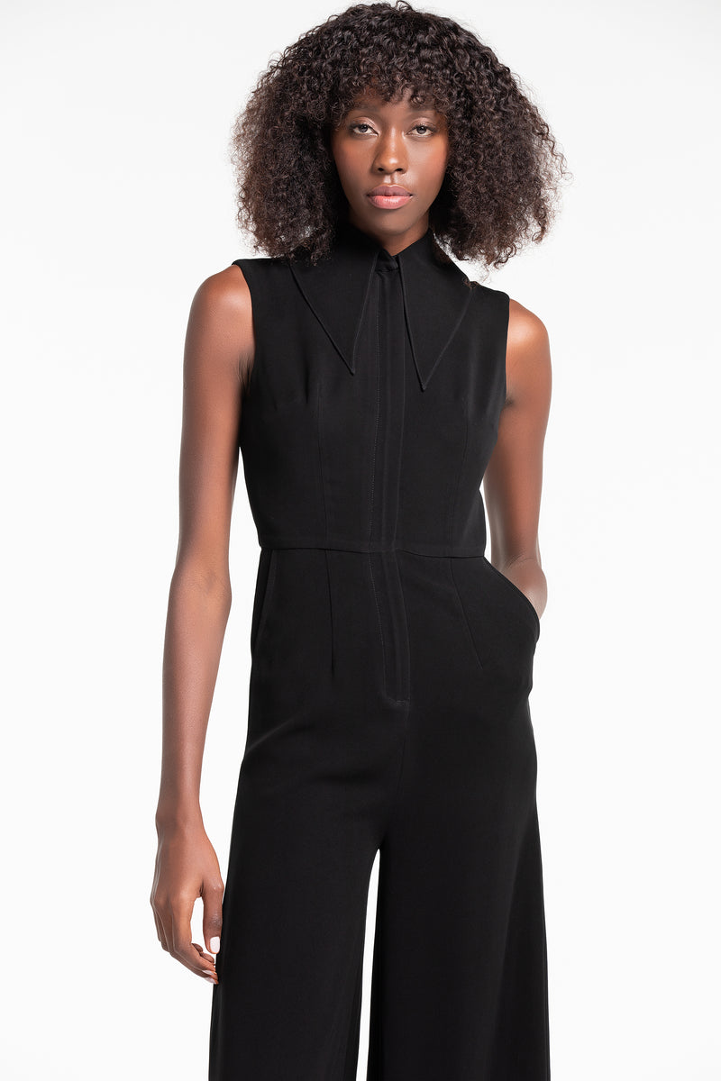 THE LILI ICONIC COLLAR JUMPSUIT