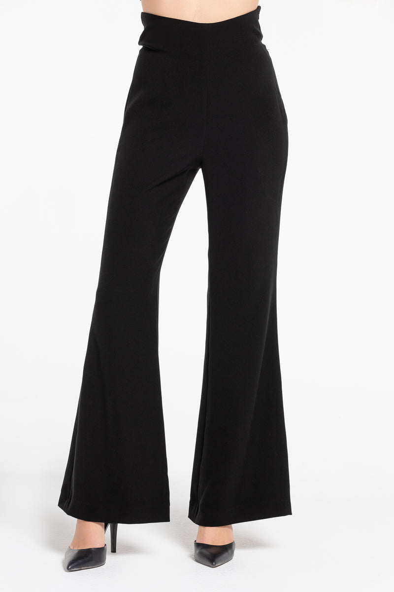 THE LILI CLASSIC SLEEVELESS SUIT
